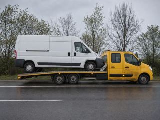 Transport busa dostawczego wiosną – Piła